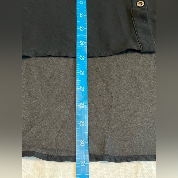 🥈 Poetry Sheer Hi-Low Collar Tip Cut-Out Blouse - Picture 12 of 12